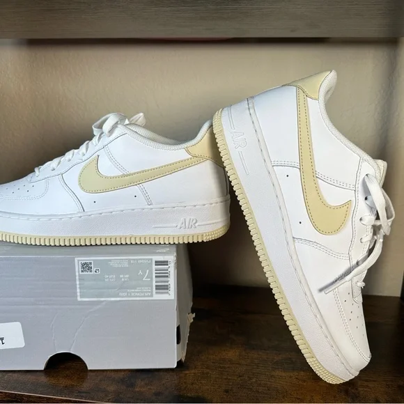 NIB Nike White and Khaki Air Force 1 - Picture 2 of 6
